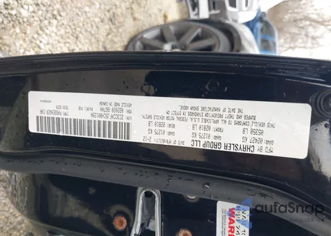 2012 Chrysler 300 Srt8 z USA, uszkodzony, nr VIN 2C3CCAFJ5CH801294